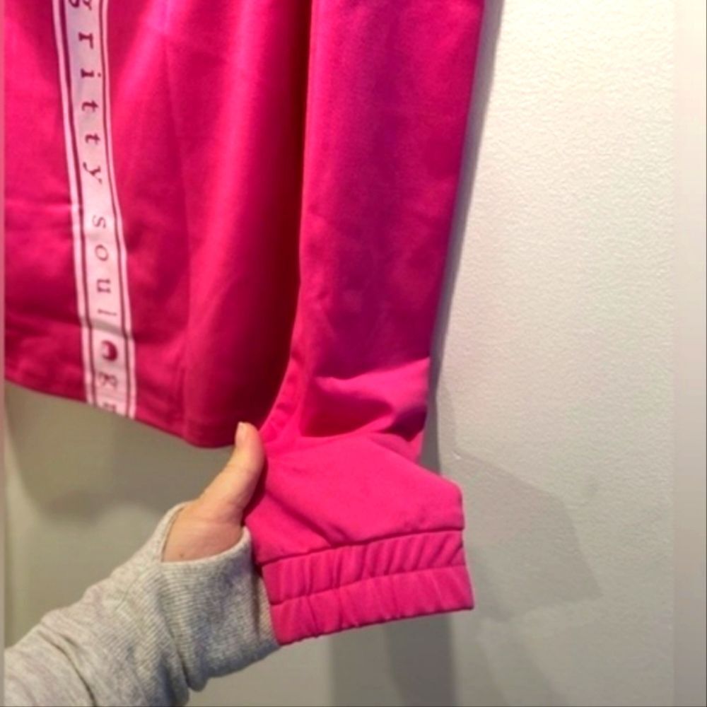 GRITTY SOUL Pretty In Pink Open Shoulder Tracksuit - Picture 7 of 11